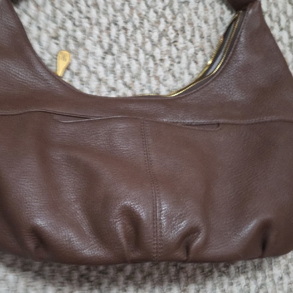 Elegant Brown Leather Shoulder Bag - Picture 5 of 8
